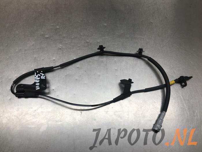 Begagnade ABS-sensor Kia Stonic (YB) 1.0i T-GDi 12V Eco-Dynamics+ Pris € 20,95 Marginaltabell erbjuds av Japoto Parts B.V.