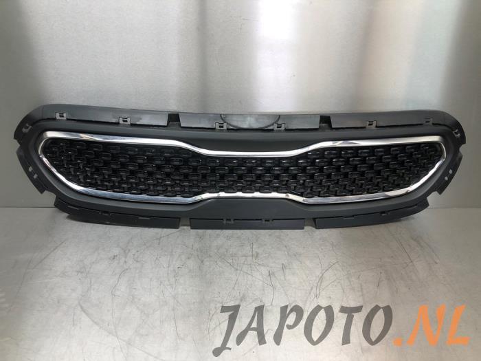 Używane Grill Kia Niro I (DE) 1.6 GDI Hybrid Cena € 183,70 Procedura marży oferowane przez Japoto Parts B.V.