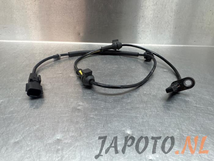 Begagnade ABS-sensor Suzuki Swift (ZCE/ZDE) 1.2 VVT 12V Hybrid Pris € 26,20 Marginaltabell erbjuds av Japoto Parts B.V.
