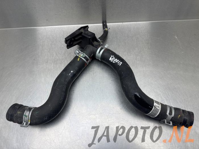 Gebrauchte Intercooler Rohr Hyundai i30 Wagon (PDEF) 1.4 T-GDI 16V Preis € 78,70 Margenregelung angeboten von Japoto Parts B.V.