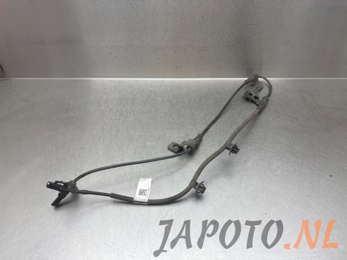Begagnade ABS-sensor Hyundai i30 Wagon (PDEF) 1.4 T-GDI 16V Pris € 26,20 Marginaltabell erbjuds av Japoto Parts B.V.