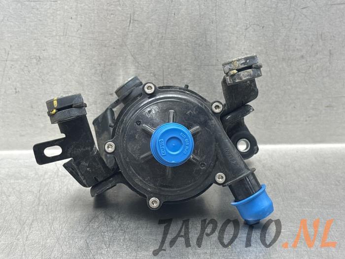 Begagnade Vattenpump Kia Niro I (DE) 1.6 GDI Hybrid Pris € 52,45 Marginaltabell erbjuds av Japoto Parts B.V.