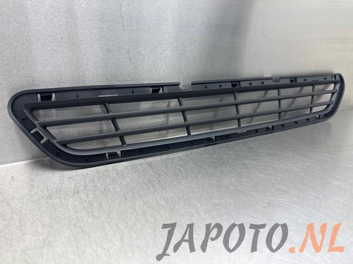 Nowe Grill Ford Figo Cena € 34,29 Z VAT oferowane przez Japoto Parts B.V.