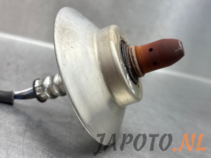 Lambda probe from a Toyota Prius (ZVW5) 1.8 16V Hybrid 2016
