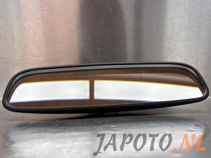 Usados Retrovisor interior Kia Stonic (YB) 1.0i T-GDi 12V Eco-Dynamics+ Precio € 26,20 Norma de margen ofrecido por Japoto Parts B.V.