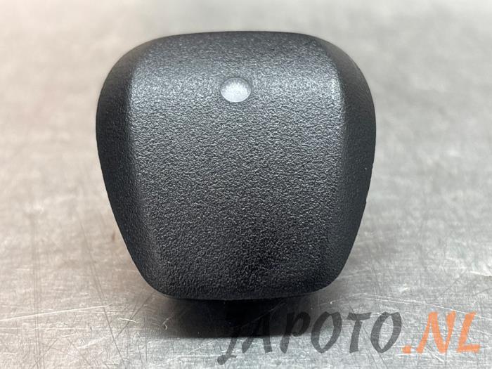 Gebrauchte Lichtsensor Kia Stonic (YB) 1.0i T-GDi 12V Eco-Dynamics+ Preis € 15,70 Margenregelung angeboten von Japoto Parts B.V.
