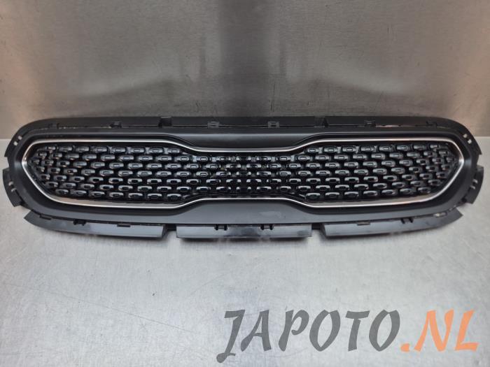 Używane Grill Kia Niro I (DE) 1.6 GDI Hybrid Cena € 183,70 Procedura marży oferowane przez Japoto Parts B.V.