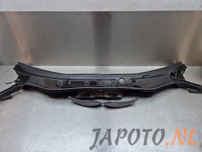 Używane Parawan Mazda CX-5 I (KE,GH) 2.2 SkyActiv-D 150 16V 2WD Cena € 52,45 Procedura marży oferowane przez Japoto Parts B.V.