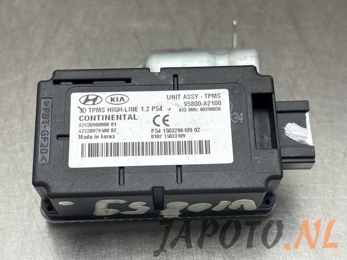 Begagnade Däcktrycksmodul Kia Cee'd (JDB5) 1.6 CRDi 16V VGT Pris € 26,20 Marginaltabell erbjuds av Japoto Parts B.V.