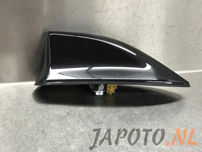 Używane Antena Mazda 2 Hybrid 1.5 12V Cena € 78,70 Procedura marży oferowane przez Japoto Parts B.V.
