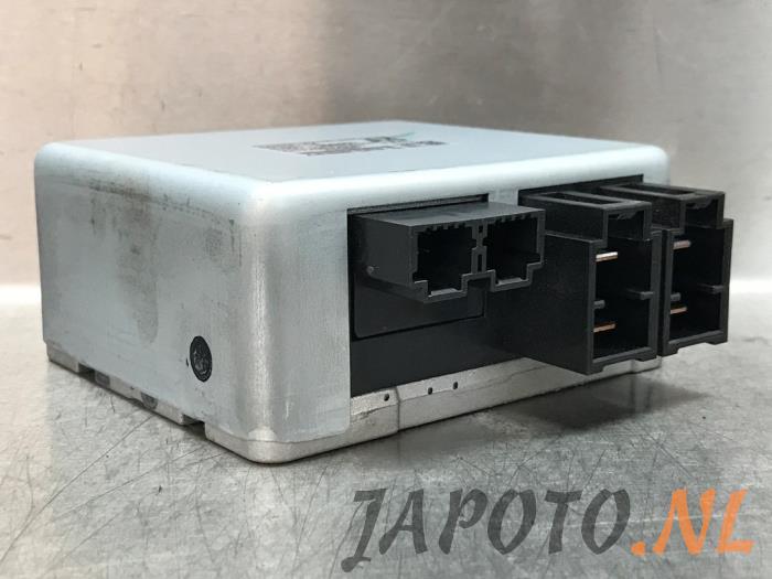 Used Power steering computer Mitsubishi Space Star (A0) 1.2 12V Price € 78,70 Margin scheme offered by Japoto Parts B.V.