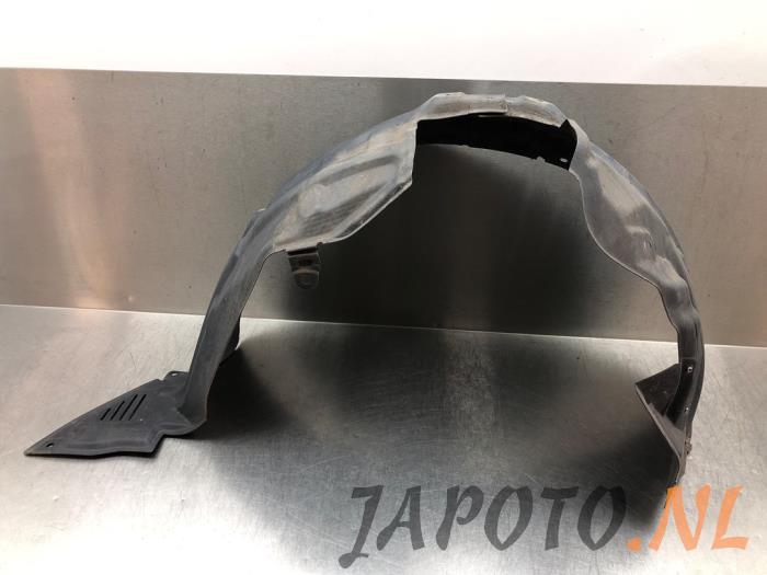 Usados Protector interno Mazda 2 (DE) 1.3 16V S-VT High Power Precio € 15,75 Norma de margen ofrecido por Japoto Parts B.V.