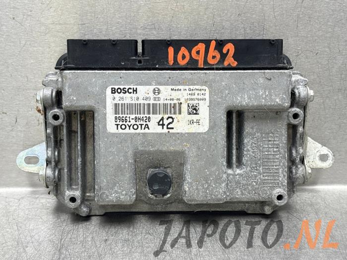 Used Engine management computer Toyota Aygo (B40) 1.0 12V VVT-i Price € 52,45 Margin scheme offered by Japoto Parts B.V.