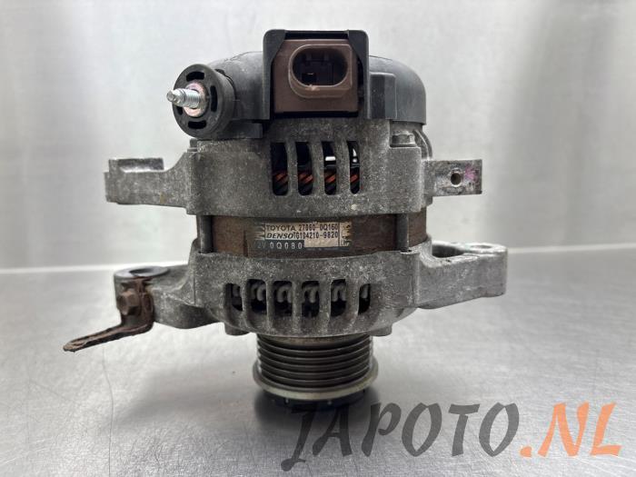 Begagnade Dynamo Toyota Aygo (B40) 1.0 12V VVT-i Pris € 36,70 Marginaltabell erbjuds av Japoto Parts B.V.