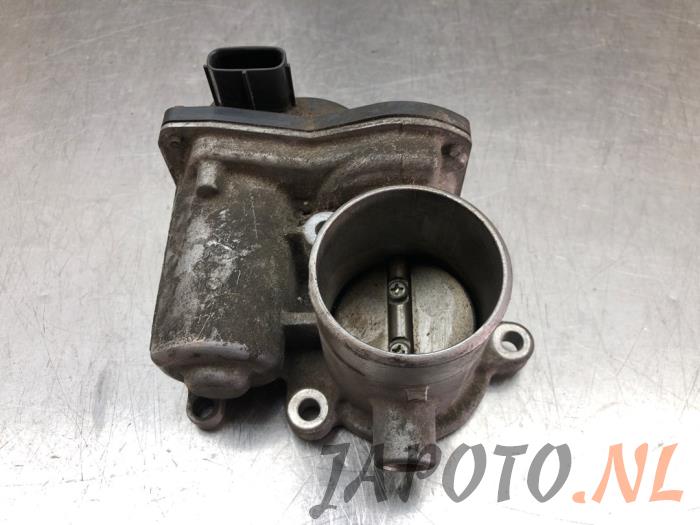 Usagé Boitier papillon Suzuki Baleno (EW/FW) 1.2 Dual Jet 16V Prix € 52,45 Règlement à la marge proposé par Japoto Parts B.V.