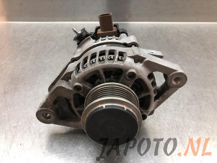 Used Dynamo Toyota Aygo X 1.0 12V VVT-i Price € 78,70 Margin scheme offered by Japoto Parts B.V.