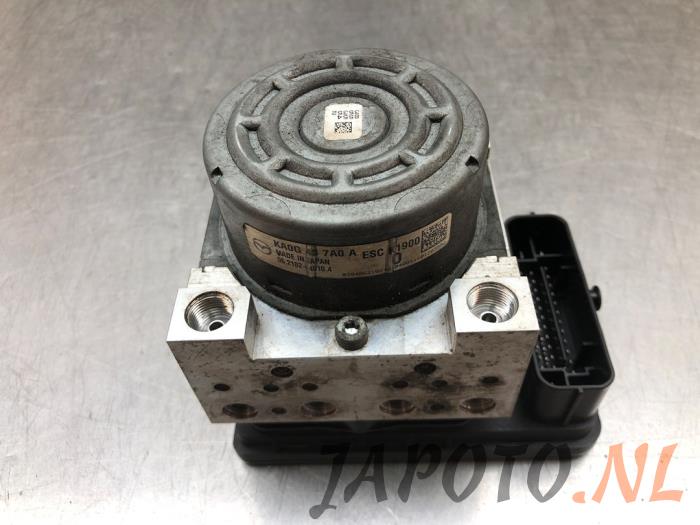 Usagé Bloc ABS Mazda CX-5 I (KE,GH) 2.2 Skyactiv D 175 16V 4WD Prix € 131,20 Règlement à la marge proposé par Japoto Parts B.V.
