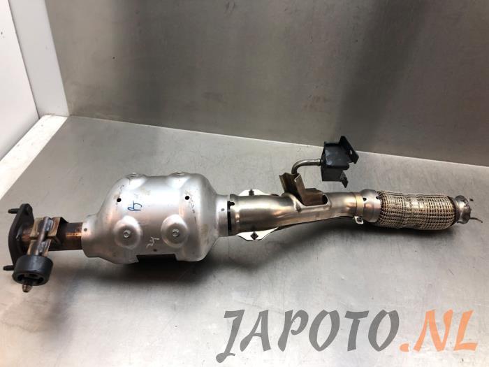 Used Front pipe + catalyst Nissan Qashqai (J12) 1.3 DIG-T MHEV 16V Price € 523,95 Margin scheme offered by Japoto Parts B.V.