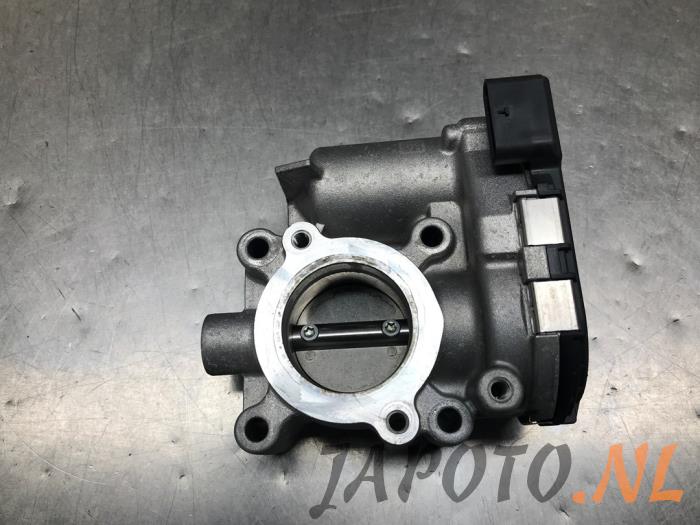 Gebrauchte Drosselklappengehäuse Nissan Qashqai (J12) 1.3 DIG-T MHEV 16V Preis € 52,45 Margenregelung angeboten von Japoto Parts B.V.
