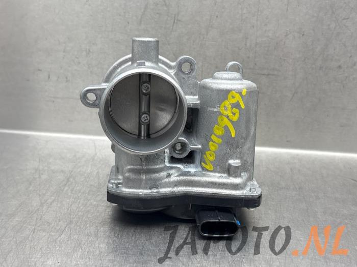 Usagé Boitier papillon Suzuki Swift (ZCE/ZDE) 1.2 VVT 12V Hybrid Prix € 78,70 Règlement à la marge proposé par Japoto Parts B.V.