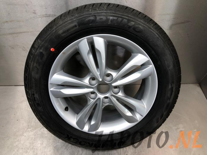 Używane Kolo zapasowe Hyundai iX35 (LM) 1.6 GDI 16V Cena € 78,70 Procedura marży oferowane przez Japoto Parts B.V.
