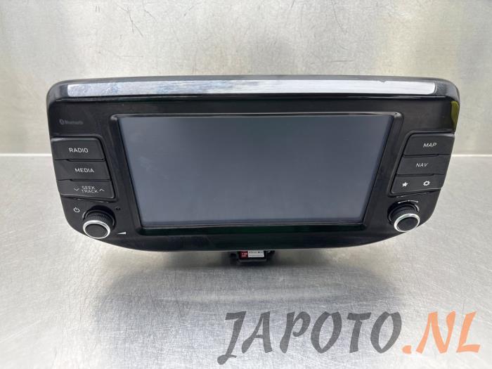 Begagnade Kontrollenhet, multimedia Hyundai i30 Fastback (PDEBA/PEDBC) 1.0 T-GDI 12V Pris € 420,00 Marginaltabell erbjuds av Japoto Parts B.V.