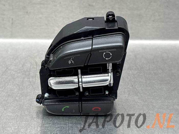 Begagnade Rattspak Hyundai i30 Fastback (PDEBA/PEDBC) 1.0 T-GDI 12V Pris € 52,45 Marginaltabell erbjuds av Japoto Parts B.V.