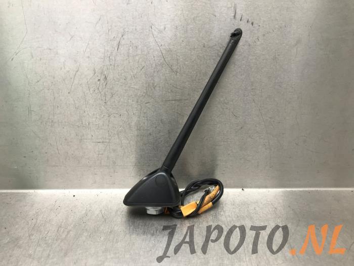 Używane Antena Subaru Forester (SH) 2.0D Cena € 36,70 Procedura marży oferowane przez Japoto Parts B.V.