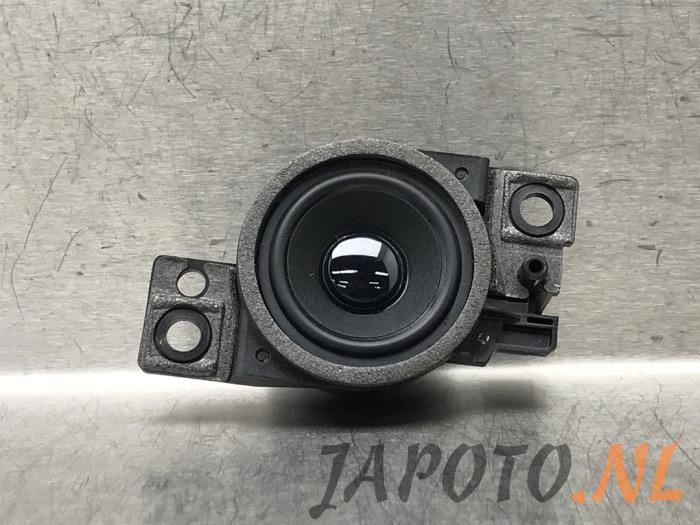 Begagnade Diskanthögtalare Mazda MX-30 e-SkyActiv 145 Pris € 26,20 Marginaltabell erbjuds av Japoto Parts B.V.