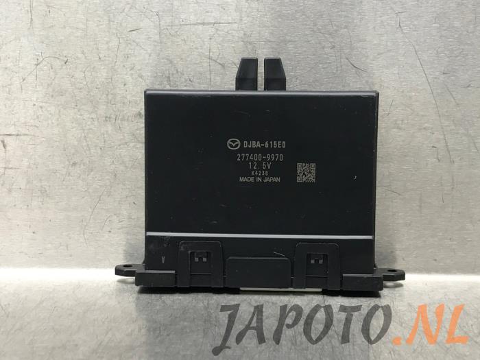 Usados Módulo ECM Mazda MX-30 e-SkyActiv 145 Precio € 262,45 Norma de margen ofrecido por Japoto Parts B.V.