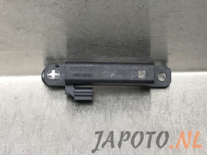 Używane Keyless Entry-Antena Honda HR-V (RU) 1.5 i-VTEC 16V Cena € 20,95 Procedura marży oferowane przez Japoto Parts B.V.