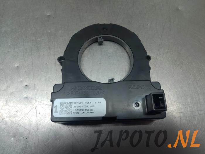 Begagnade Styrvinkelsensor Honda HR-V (RU) 1.5 i-VTEC 16V Pris € 78,70 Marginaltabell erbjuds av Japoto Parts B.V.