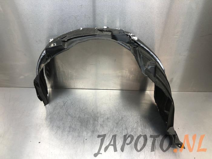 Usados Protector interno Mitsubishi Eclipse Cross (GK/GL) 2.4 16V PHEV 4x4 Precio € 52,45 Norma de margen ofrecido por Japoto Parts B.V.