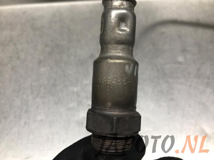 Lambda probe from a Toyota Yaris III (P13) 1.5 16V Hybrid 2015