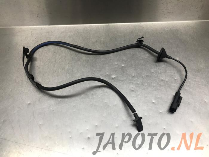 Begagnade ABS-sensor Mitsubishi Eclipse Cross (GK/GL) 2.4 16V PHEV 4x4 Pris € 26,20 Marginaltabell erbjuds av Japoto Parts B.V.