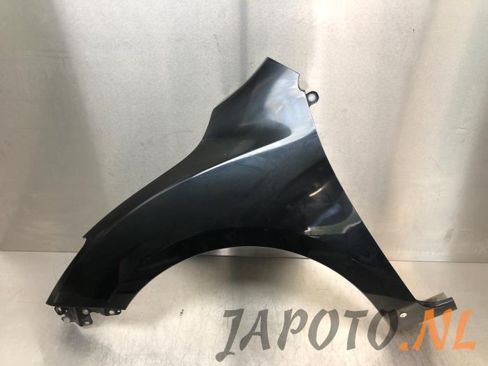 Używane Ekran lewy przód Mazda 3 Sport (BL14/BLA4/BLB4) 2.3i MPS Turbo 16V Cena € 157,45 Procedura marży oferowane przez Japoto Parts B.V.