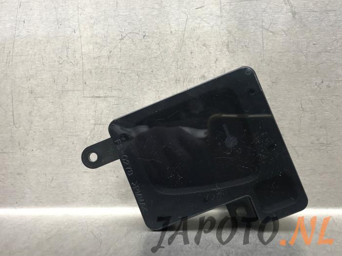 Begagnade Innerdisplay Subaru Tribeca 3.6 24V Pris € 26,20 Marginaltabell erbjuds av Japoto Parts B.V.