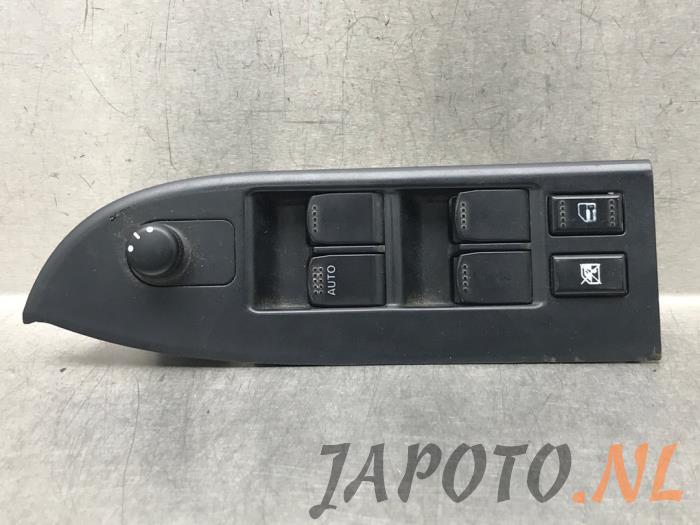 Usados Interruptor combinado de ventanillas Suzuki Grand Vitara II (JT) 2.0 16V Precio € 36,70 Norma de margen ofrecido por Japoto Parts B.V.