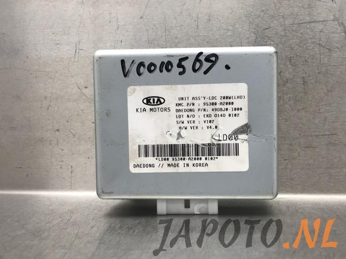 Usagé DC/CD convertisseur Kia Cee'd (JDB5) 1.6 GDI 16V Prix € 52,45 Règlement à la marge proposé par Japoto Parts B.V.