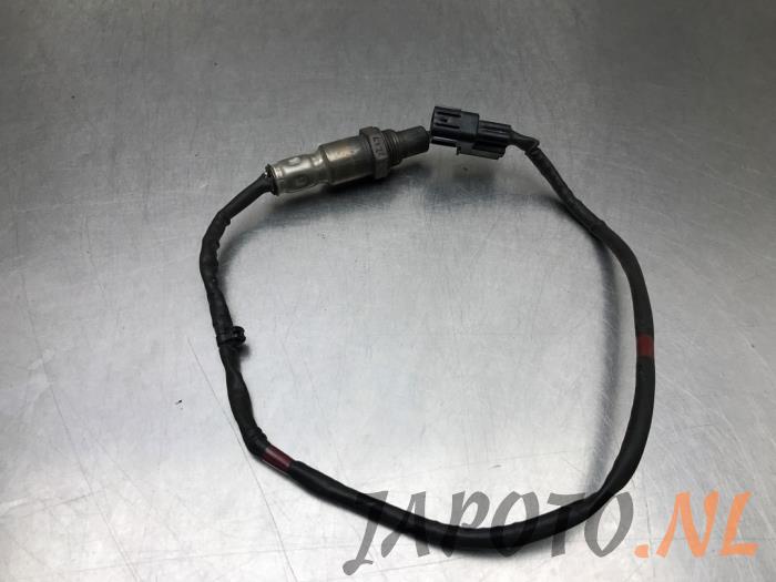 Lambda probe from a Hyundai i20 (BC3) 1.0 T-GDI 100 Mild Hybrid 48V 12V 2023