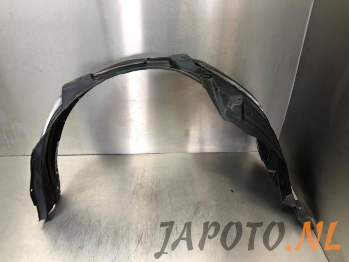 Usados Protector interno Mitsubishi Eclipse Cross (GK/GL) 2.4 16V PHEV 4x4 Precio € 52,45 Norma de margen ofrecido por Japoto Parts B.V.
