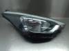 Hyundai i20 (GBB) 1.2i 16V Strålkastare, höger