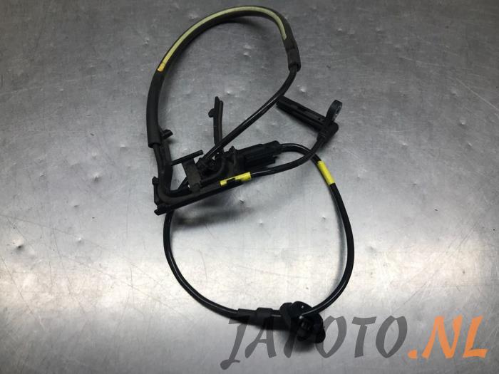 Begagnade ABS-sensor Mitsubishi Eclipse Cross (GK/GL) 2.4 16V PHEV 4x4 Pris € 26,20 Marginaltabell erbjuds av Japoto Parts B.V.