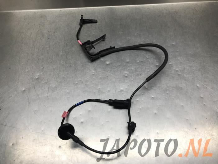 Begagnade ABS-sensor Mitsubishi Eclipse Cross (GK/GL) 2.4 16V PHEV 4x4 Pris € 26,20 Marginaltabell erbjuds av Japoto Parts B.V.