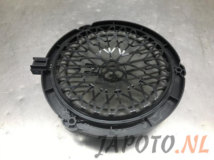 Begagnade Högtalare Toyota ProAce Electric Worker Pris € 36,70 Marginaltabell erbjuds av Japoto Parts B.V.