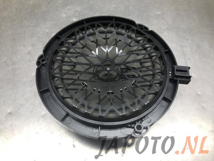 Begagnade Högtalare Toyota ProAce Electric Worker Pris € 36,70 Marginaltabell erbjuds av Japoto Parts B.V.