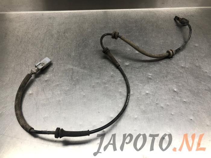 Begagnade ABS-sensor Toyota ProAce Electric Worker Pris € 36,70 Marginaltabell erbjuds av Japoto Parts B.V.