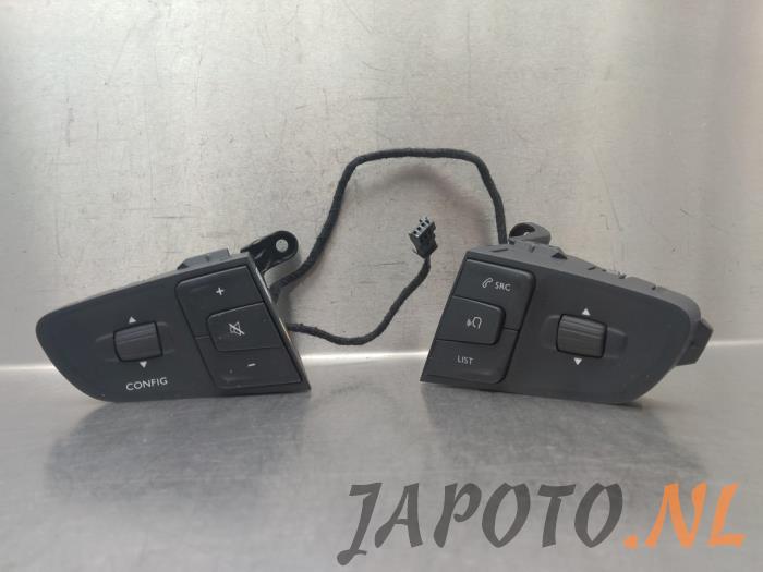 Begagnade Rattspak Toyota ProAce Electric Worker Pris € 104,95 Marginaltabell erbjuds av Japoto Parts B.V.