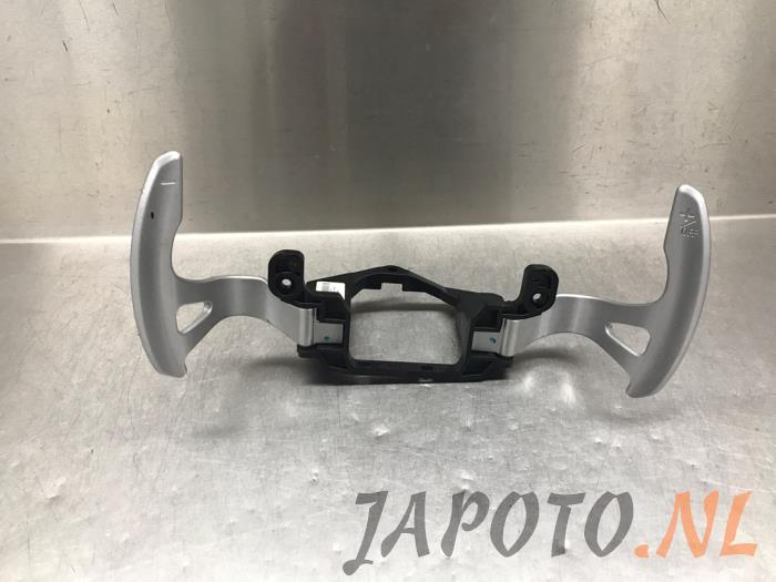 Usagé Kit manettes de commande Mitsubishi Outlander (GF/GG) 2.0 16V PHEV 4x4 Prix € 26,20 Règlement à la marge proposé par Japoto Parts B.V.