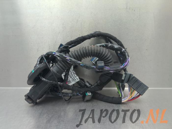 Begagnade Kablage Lynk &amp; Co 01 1.5 PHEV Pris € 52,45 Marginaltabell erbjuds av Japoto Parts B.V.